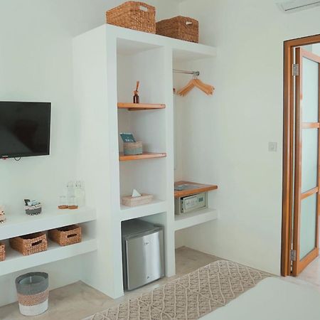 Seaesta Komodo Hostel & Hotel Labuan Bajo Eksteriør bilde