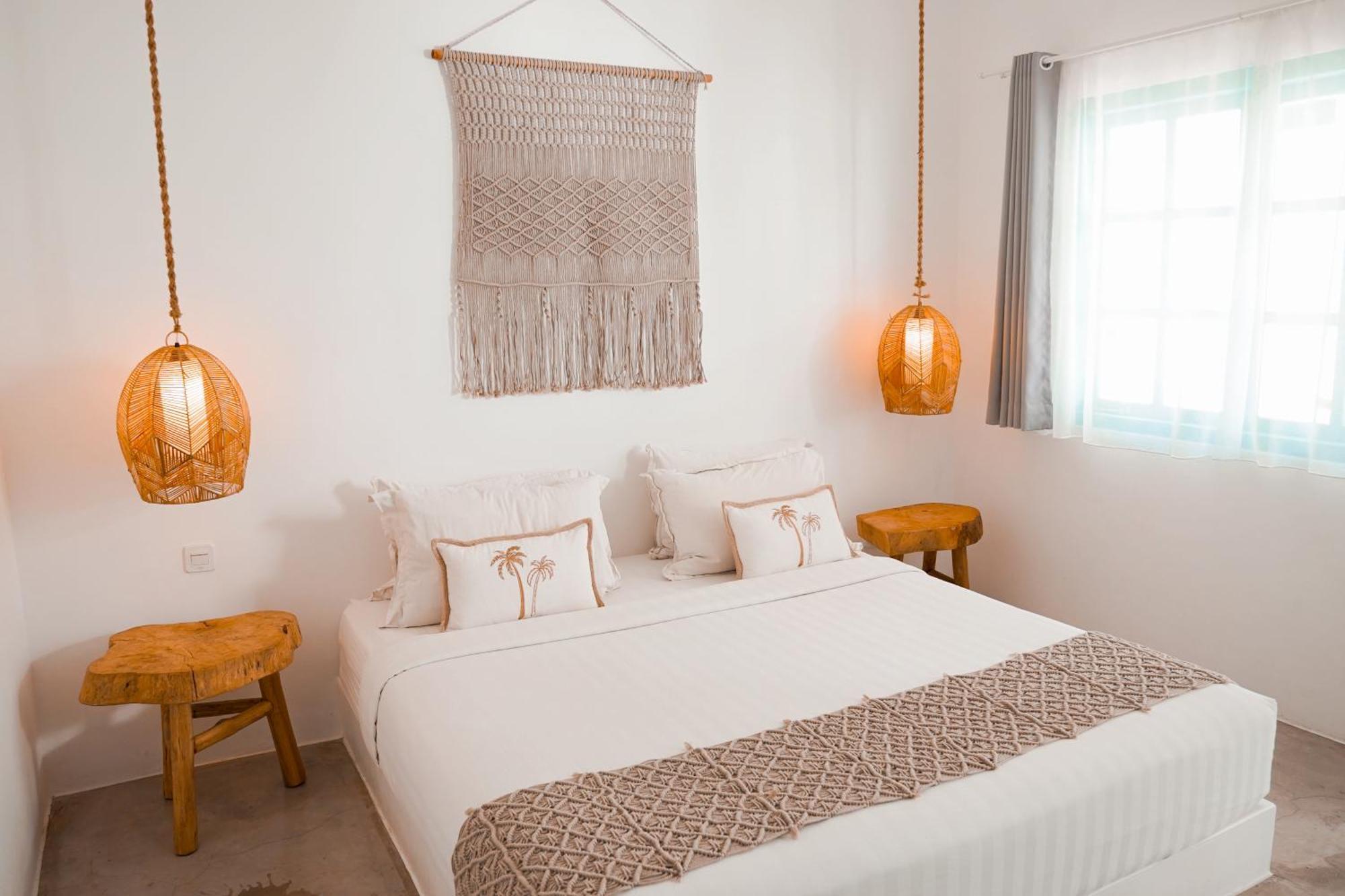 Seaesta Komodo Hostel & Hotel Labuan Bajo Eksteriør bilde